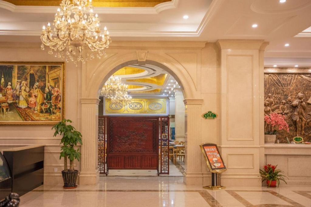 Vienna International Hotel Shanghai Pujiang Exterior photo